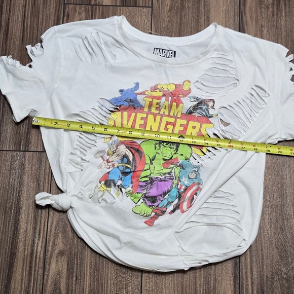 Marvel Team Avengers Distressed Shredded Graphic Tee White 2XL Fifth Sun Custom - Picture 5 of 9